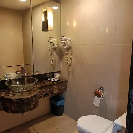 Resort Suites By Landmark At Bandar Sunway Sunway Lagoon Kampong Penaga  Exterior photo