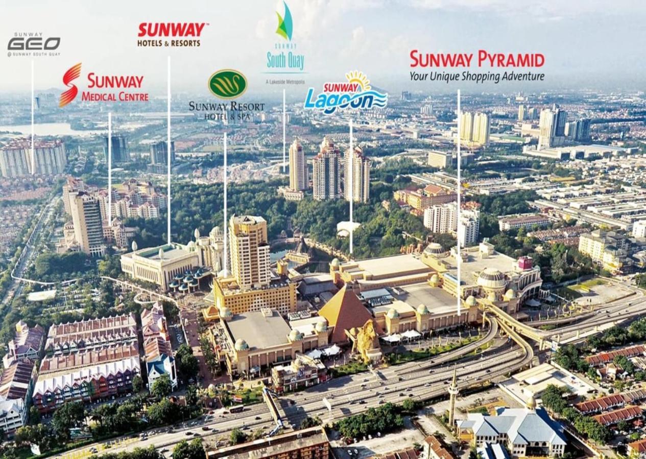 By Landmark At Bandar Sunway Sunway Lagoon * Kampong Penaga (Selangor)